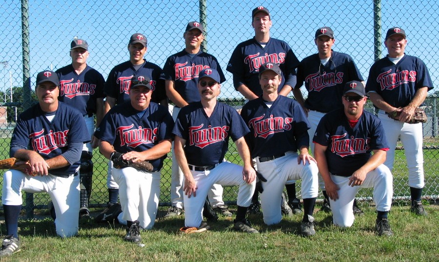2003 Twins team picture