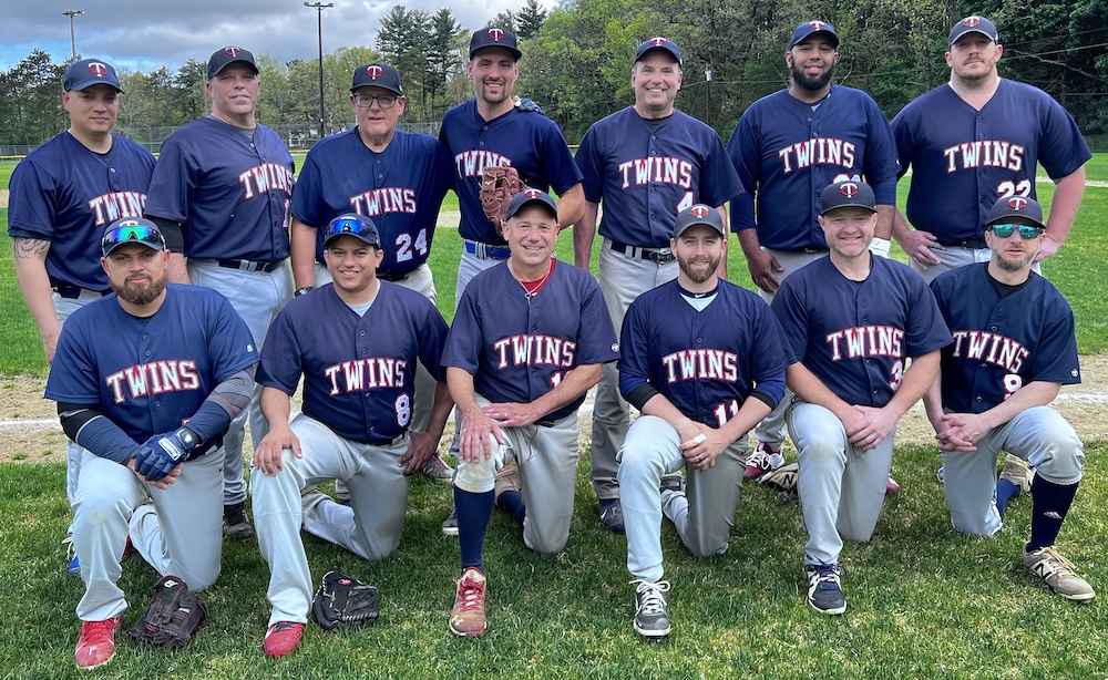 2022 Twins team picture
